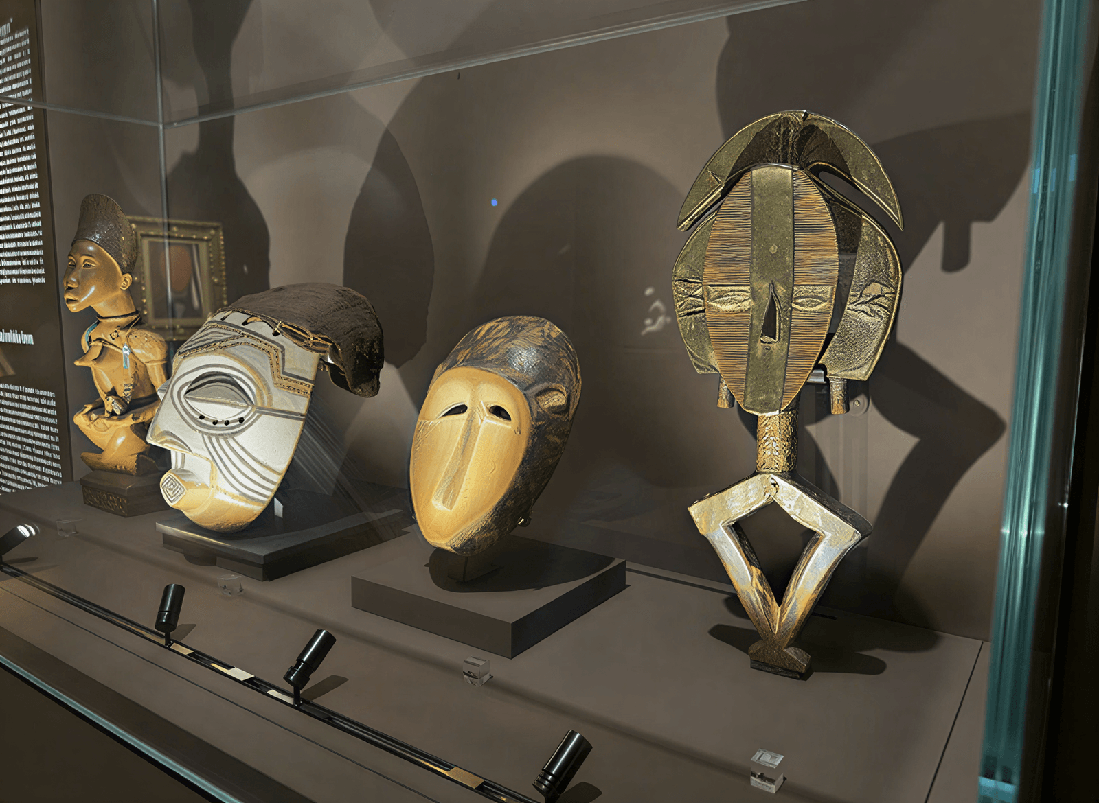 Masques Ethniques Umbriens